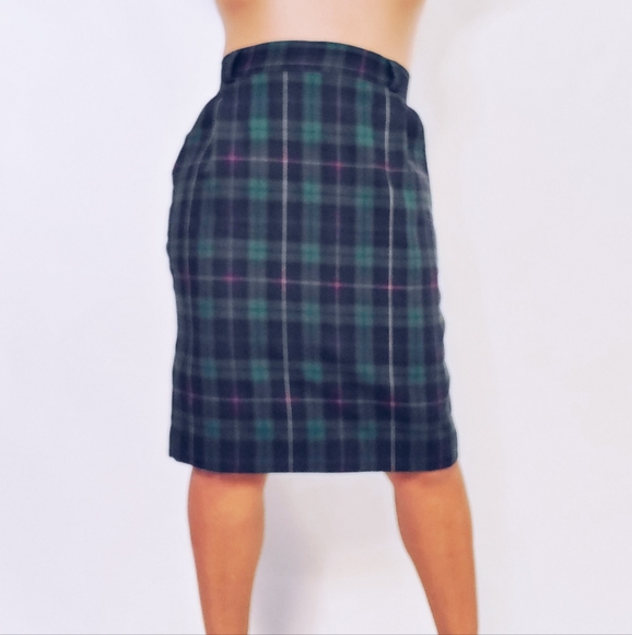 Plaid Pencil Skirt - Picture 3 of 8